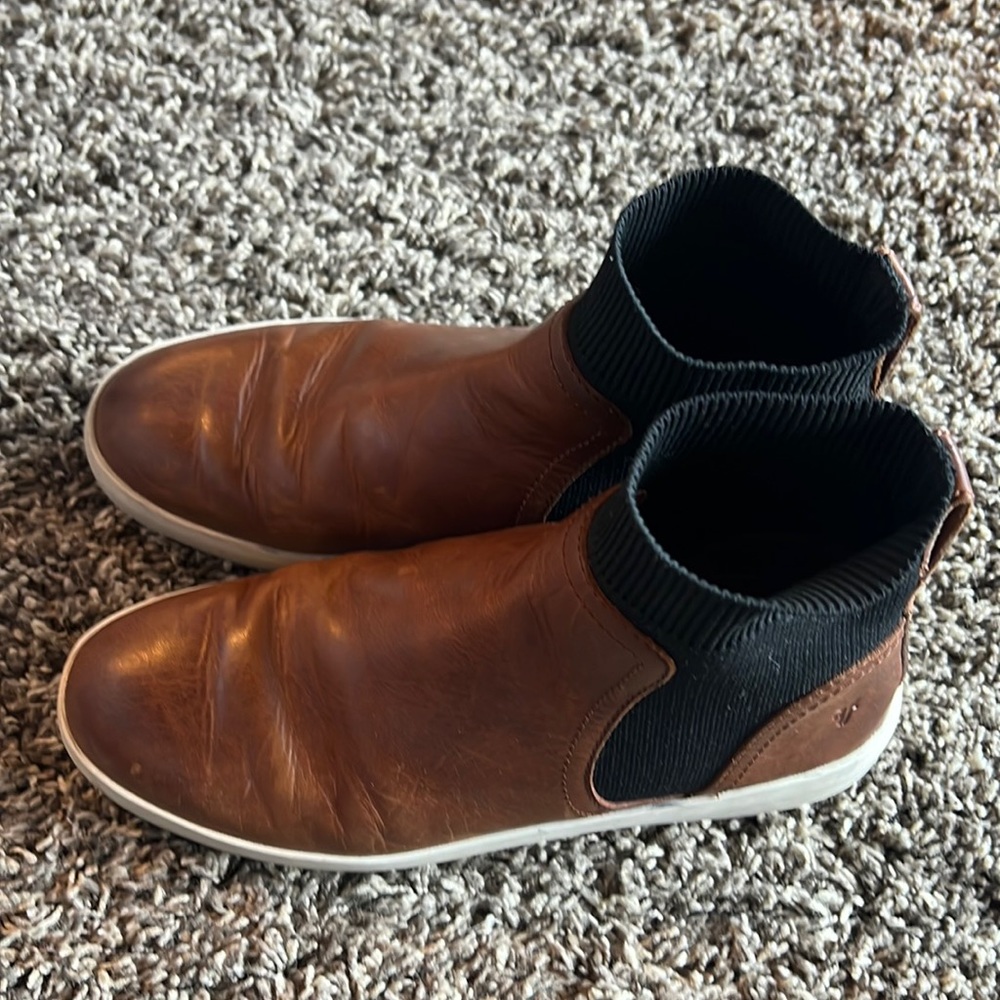 Frye Brea Chelsea Boot